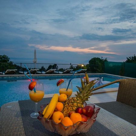 Vila Divna Podgora Exteriér fotografie